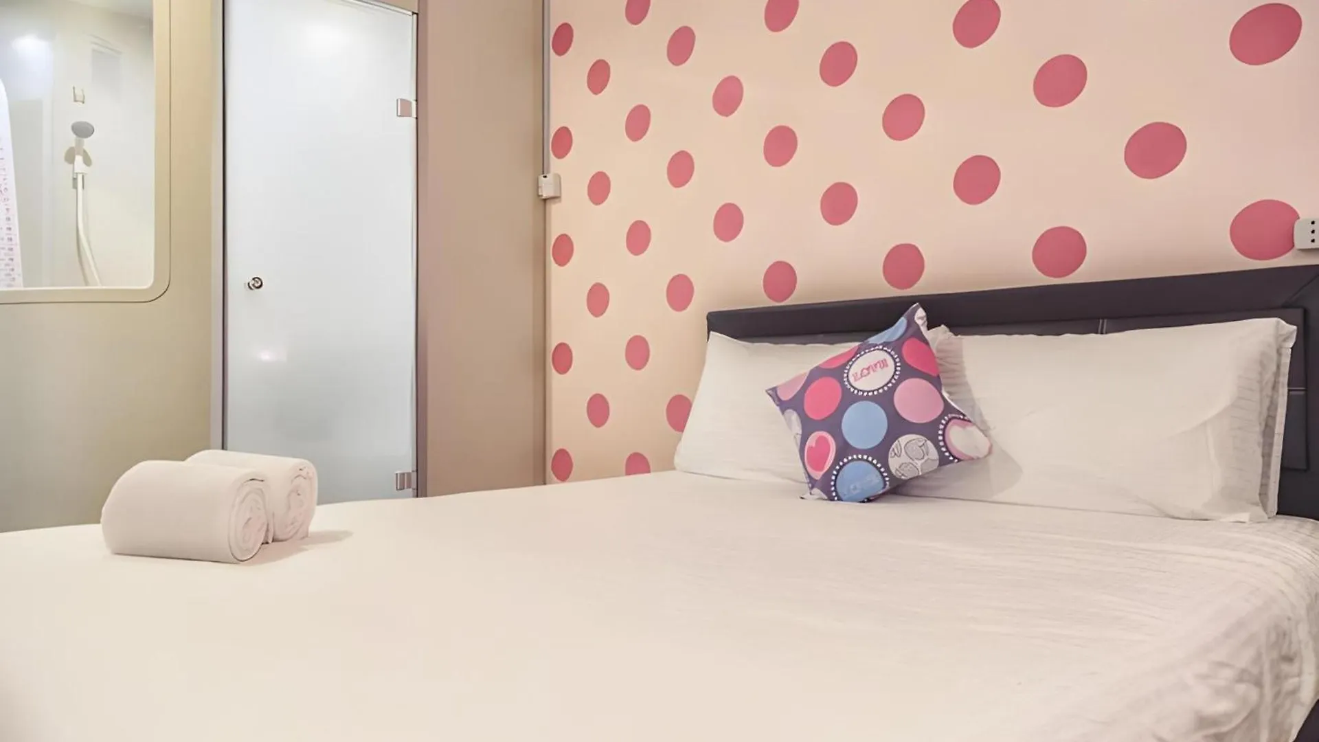 Oyo 91068 Elephant House Boutique Hotel George Town